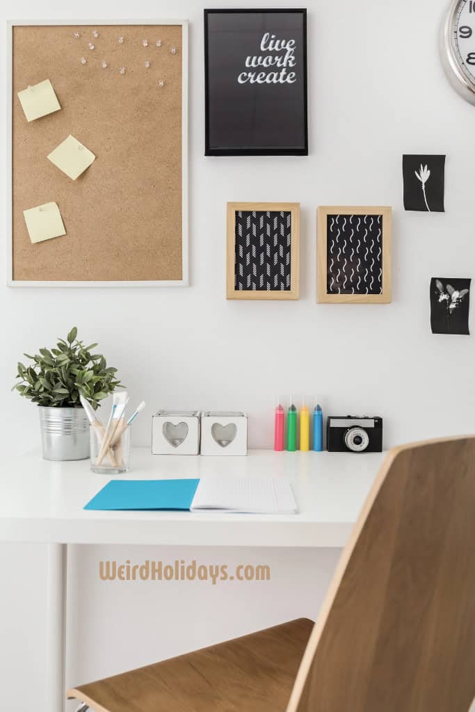 white clean desk