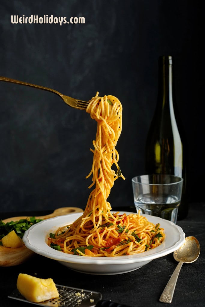 bowl of spaghetti on a fork